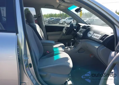 2010 Toyota Highlander z USA, uszkodzony, nr VIN JTEBK3EH6A2155804